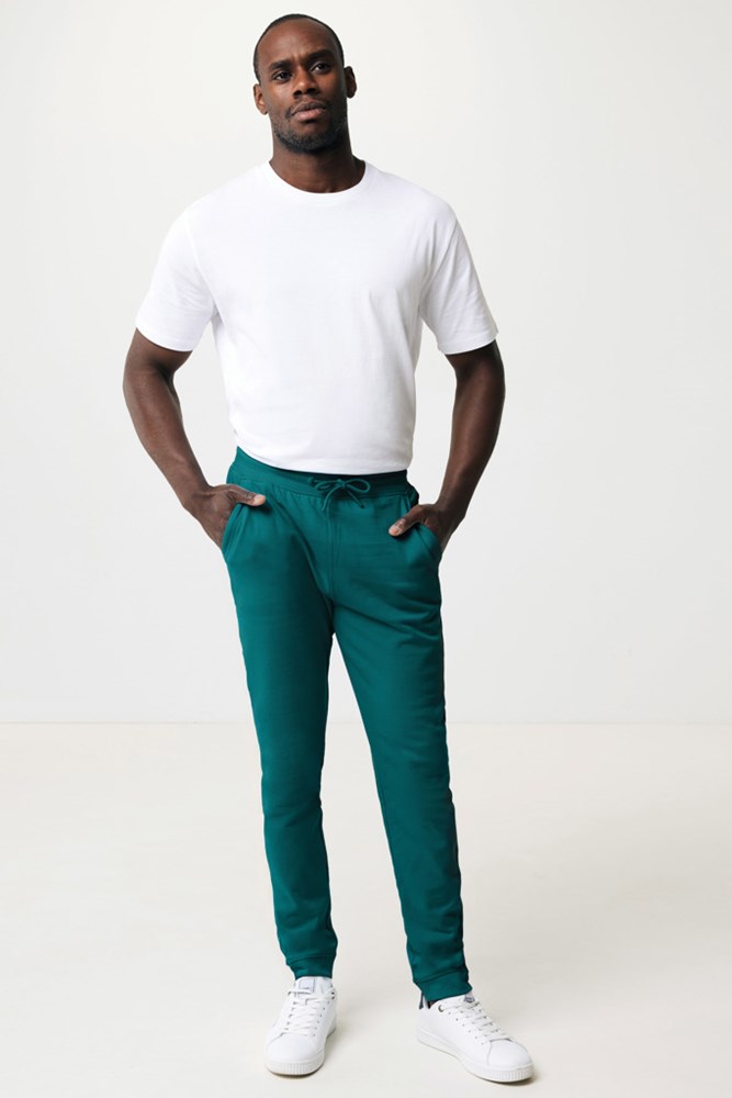 IQONIQ Cooper Jogger aus recycelter Baumwolle IQONIQ Cooper Jogger aus recycelter Baumwolle